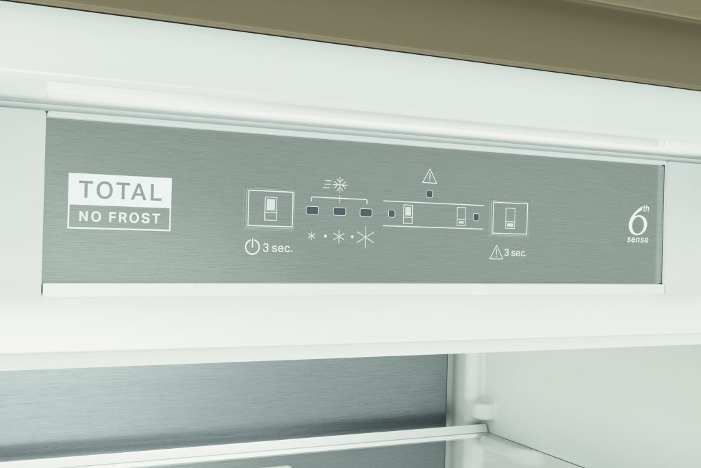 Хладилник за вграждане Whirlpool WH SP70 T121 - Image 3